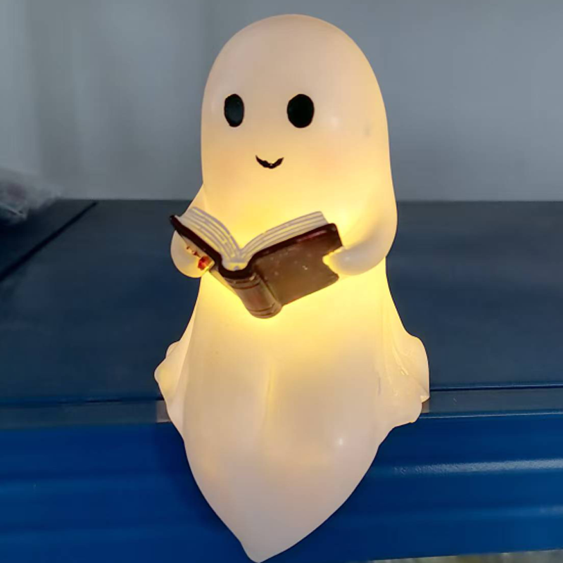 New Cute Ghost Reading Book La - Art Craft Books 评论和价格