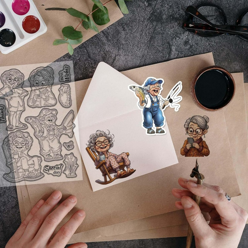 Smiling Old Lady Clear Stamps  - Rubber Stamp Blank 评论和价格